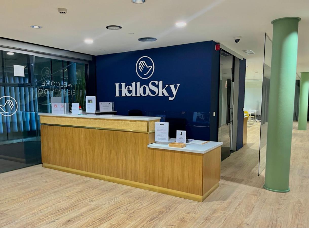 Hellosky Air Rooms Madrid Exteriör bild